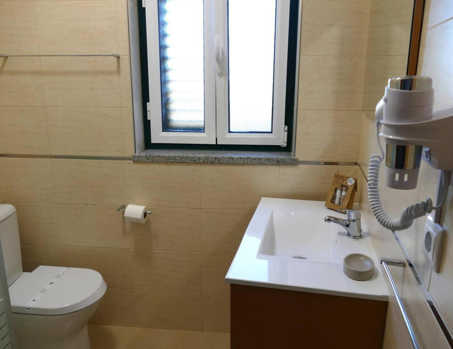 Casa E Piscina Privada Villa Fundao Luaran gambar